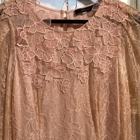 Elegant Lace Blouse in Peach by Zara - Picture 7 of 12